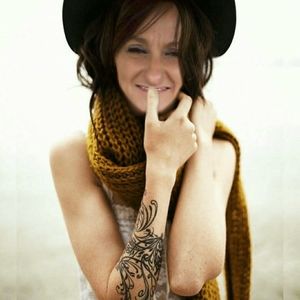 Meet your Posher, Angelia